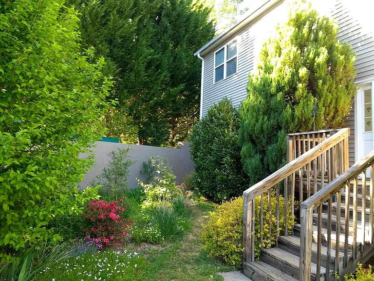 22 Independence Blvd — Photo 2