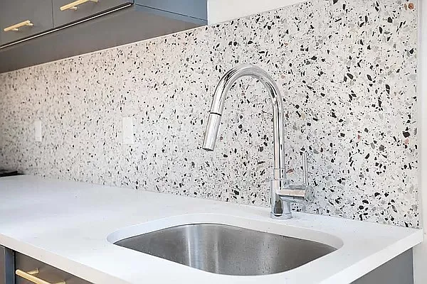 Rented by Nooklyn NYC LLC | media 37