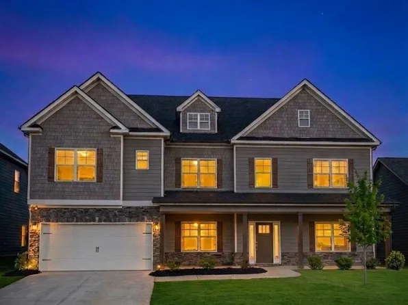 3330 Grassy Fields Ln, Apison, TN 37302