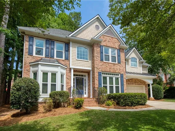 5008 Highland Oaks Ct SE, Smyrna, GA 30126