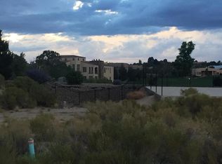 6127 Arroyo Dr, Farmington, NM 87402