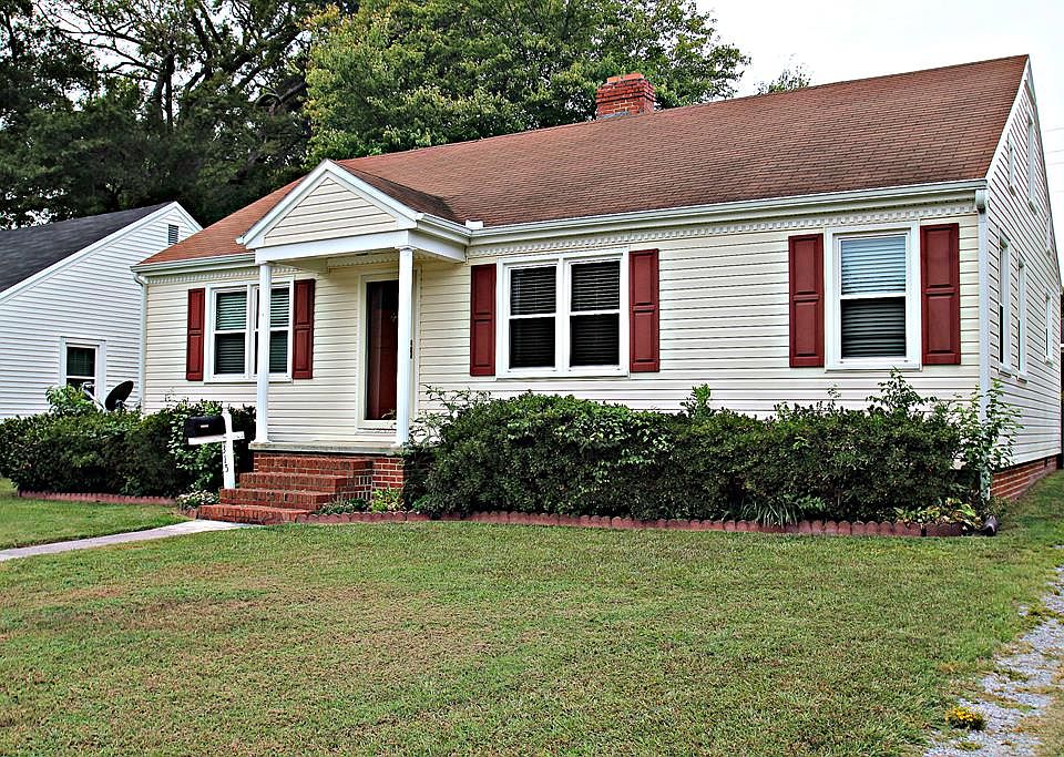 1st image of 315 Charlotte St