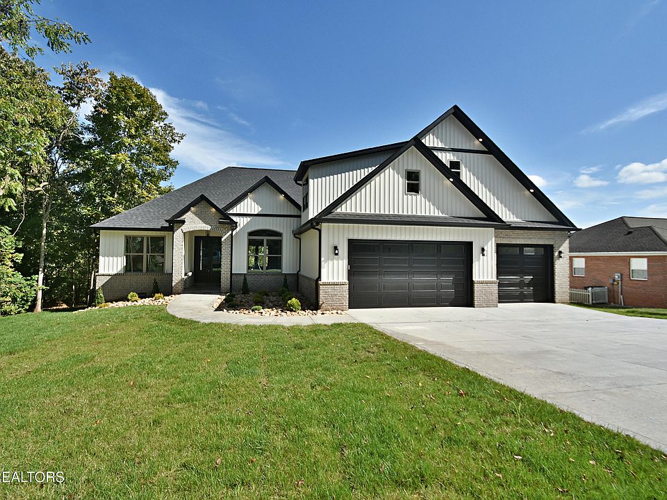1st image of 207 Walosi Ln