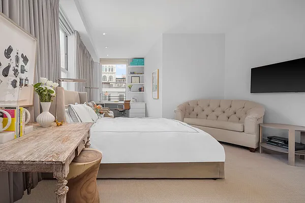 Sold by Coleman Real Estate Group | media 14