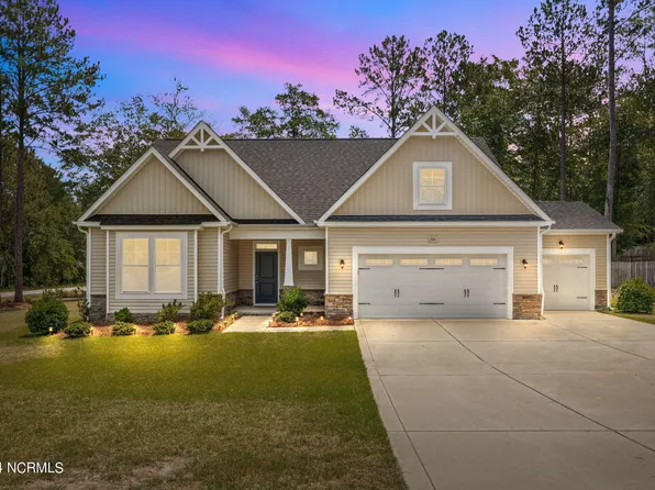 106 Carousel Street, West End, NC 27376