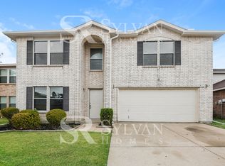 3953 Golden Horn Ln, Fort Worth, TX 76123