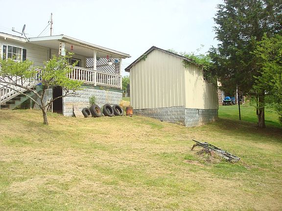 3rd image of 3736 N Calhoun Hwy