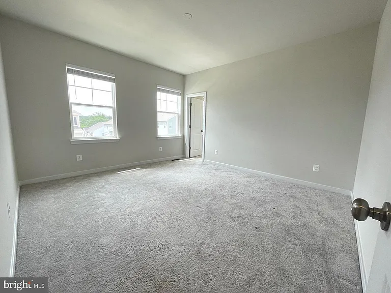 2328 Hawkshill Dr — Photo 27