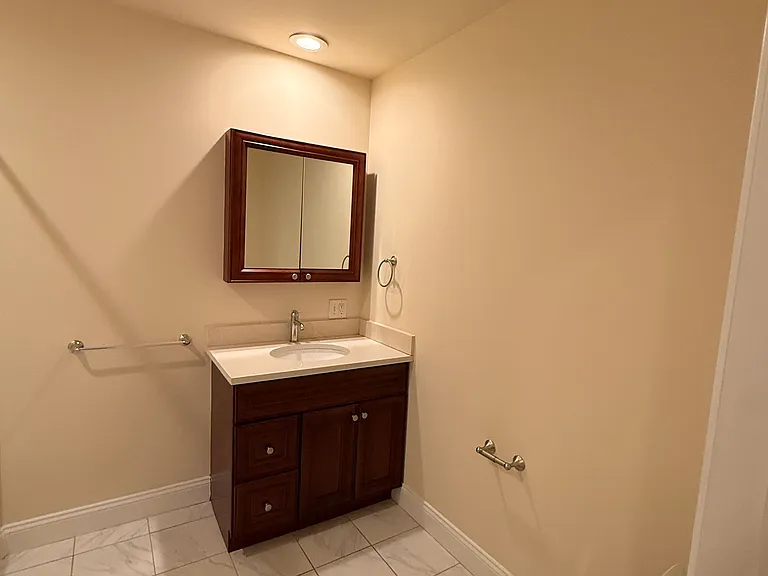 90 Ludlow St #2 — Photo 27