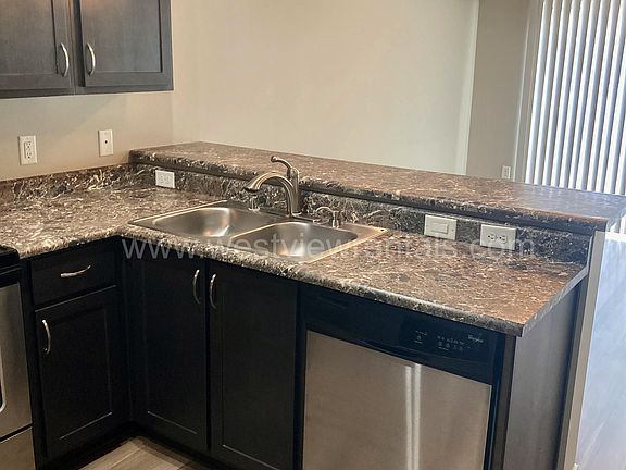5th image of 1010 Railroad Ave #10523348