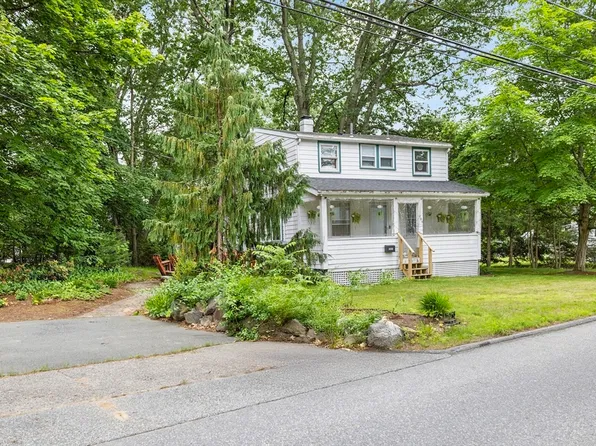 486 Franklin St, Reading, MA 01867