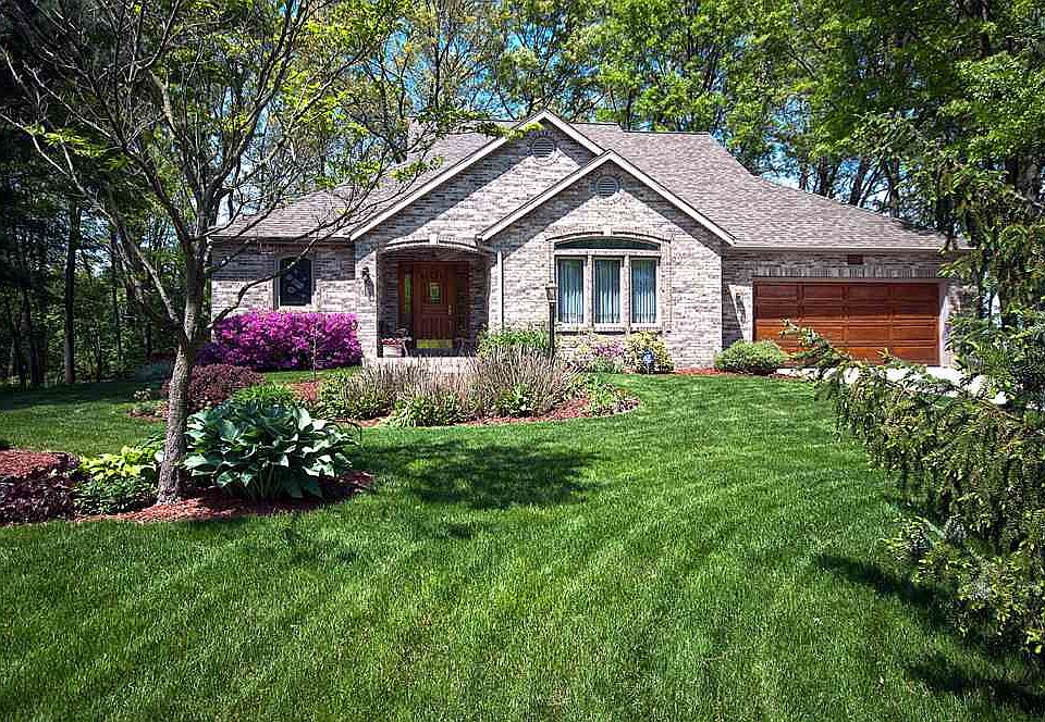 1st image of 30175 N Cobus Dr