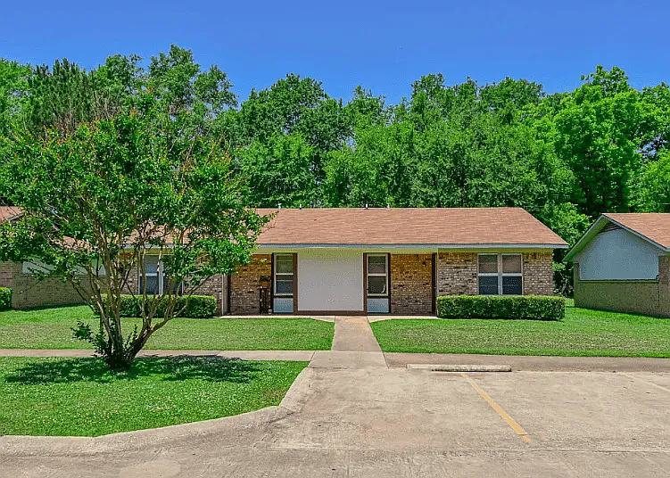 Building Photo - 501 Martin Luther King Dr