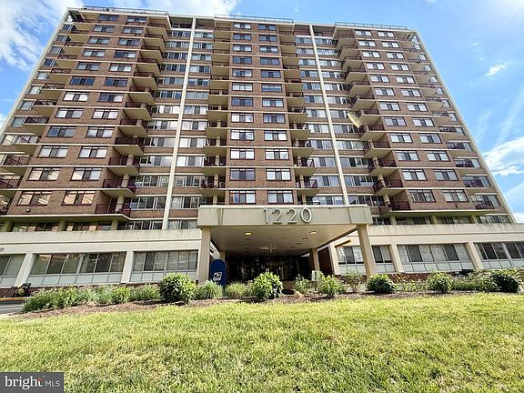 2nd image of 1220 Blair Mill Rd APT 905