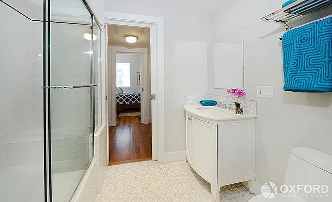 Rented by Oxford Property Group | media 33