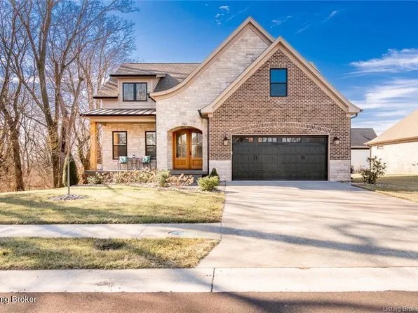 703 Lillian Way, Jeffersonville, IN 47130