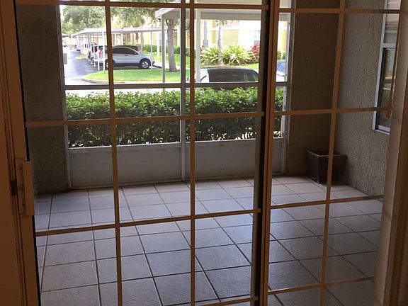 2nd image of 4833 Cypress Woods Dr