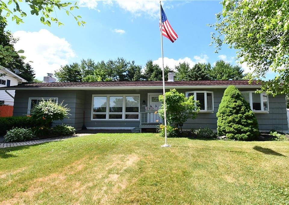 1st image of 370 Northfield Way