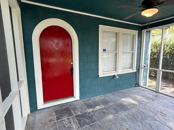 2nd image of 371 Sunset Dr