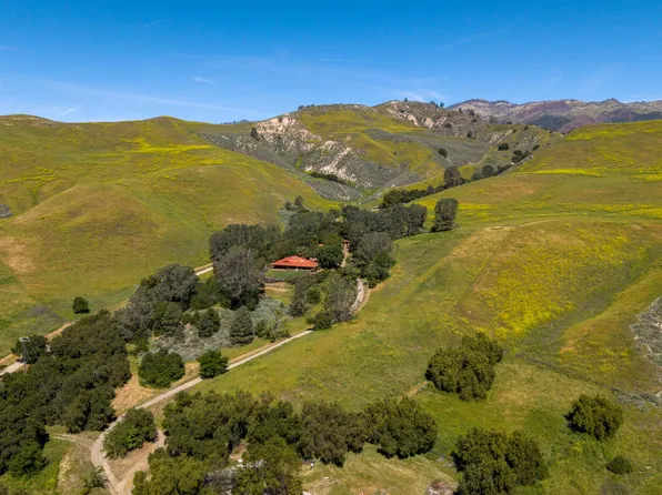 2160 Rambling Oaks Rd, Santa Ynez, CA 93460