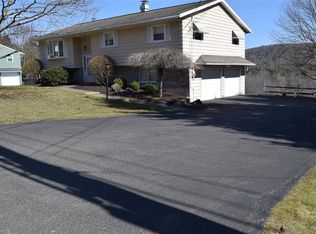 1212 Farm To Market Rd, Endwell, NY 13760