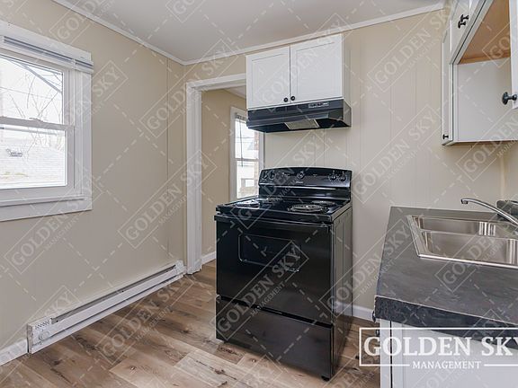 5th image of 219 E Willard St #4