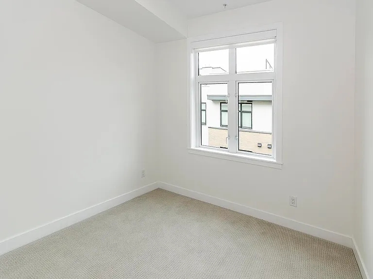 2035 Glenaire Dr #238 — Photo 12