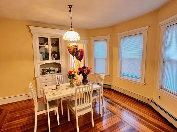 122 Willis Ave #1, Medford, MA 02155