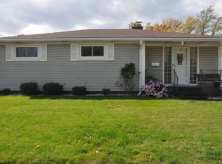 1008 Oakmont Ave, Erie, PA 16505