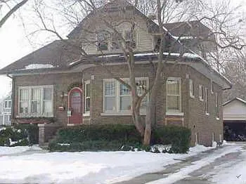 24 S Chestnut Ave photo 1