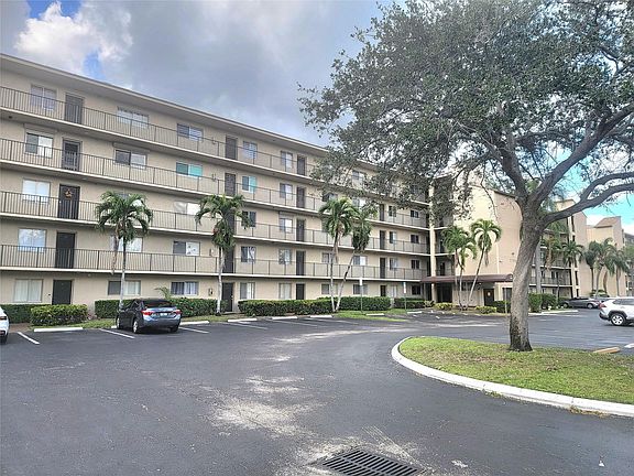 2nd image of 7740 NW 50th Street #402