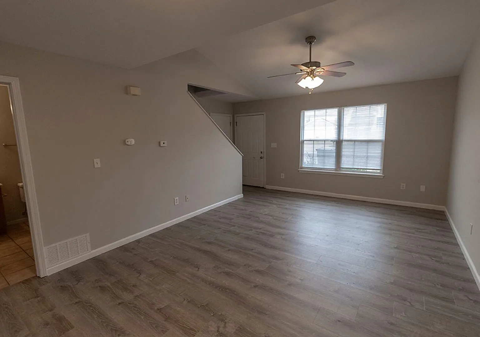 5808-5810 Canaveral Dr. — Photo 4