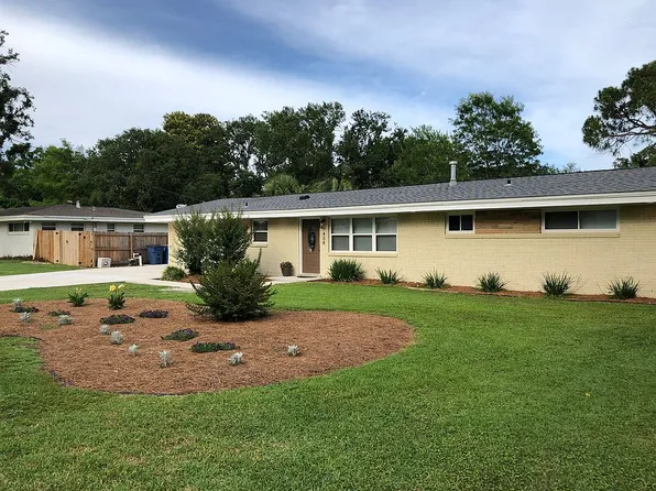408 Navarre St, Gulf Breeze, FL 32561