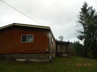 955 Lockwood Rd, Roseburg, OR 97471