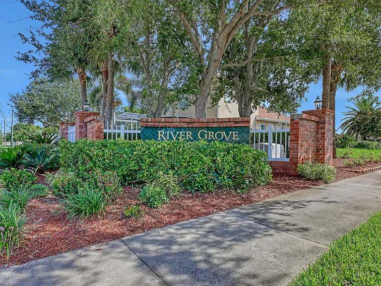 811 Spanish Cay Dr — Photo 35