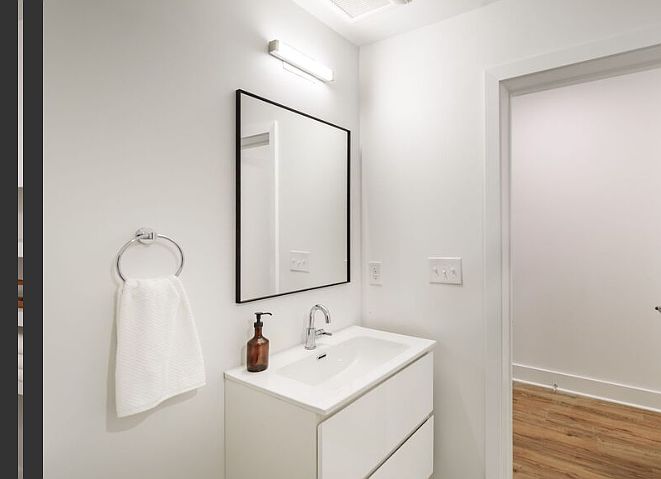 2nd image of 800 4th St SW #508