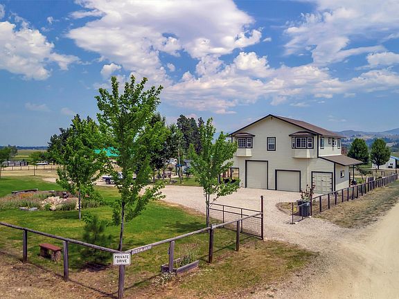 5th image of 344 Justin Dr