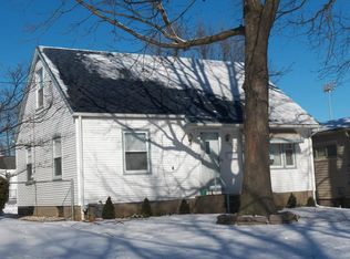 825 Harrison St, Quincy, IL 62301