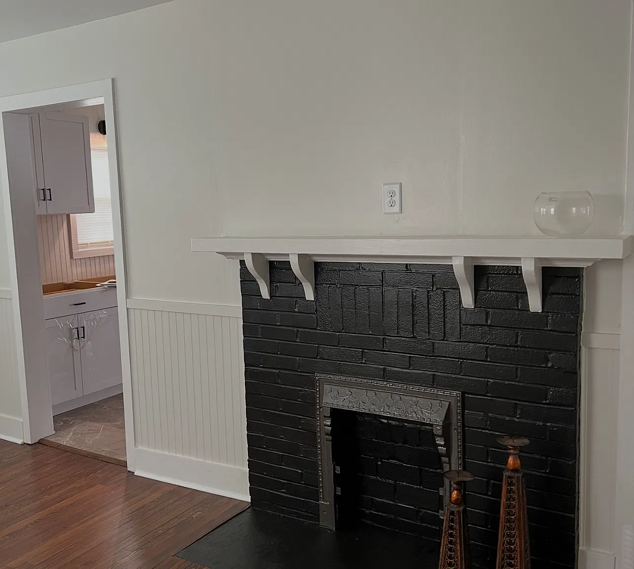 2 bed, 1100 sqft, $1,350 — Photo 2
