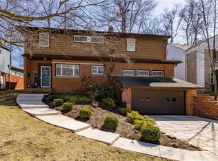 4040 Meadowbrook Blvd, University Heights, OH
