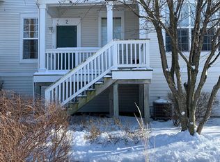 1534 Grand Dr #201-1, Dekalb, IL 60115