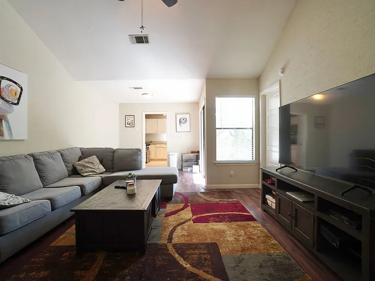 2603 Garrettson Dr #B — Photo 10