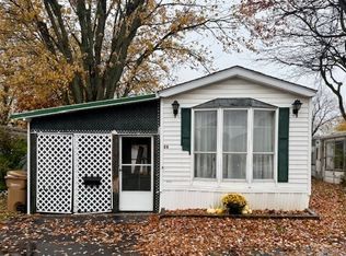 15 Lobue Ln, Buffalo, NY 14225