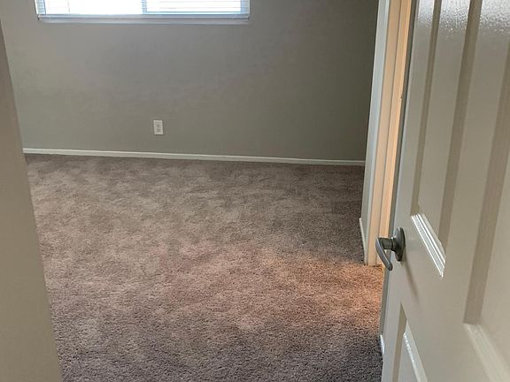 4th image of 1409 Superior Ave #9