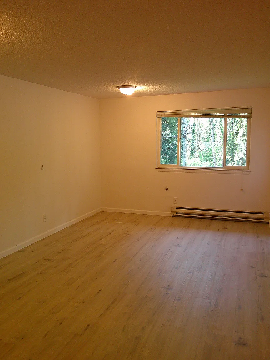 10805 SE 222nd Pl APT O photo 1