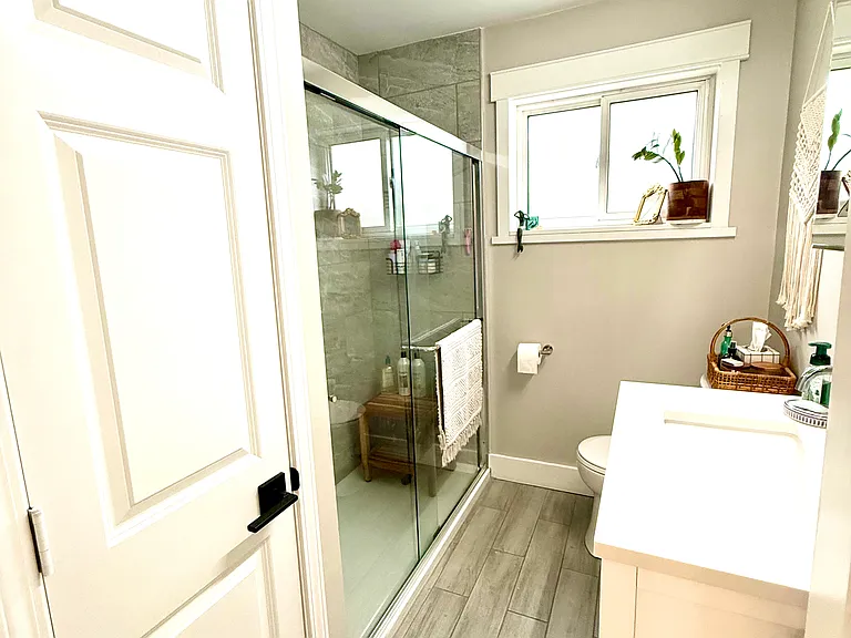 1686 Westwood Ave #D — Photo 11