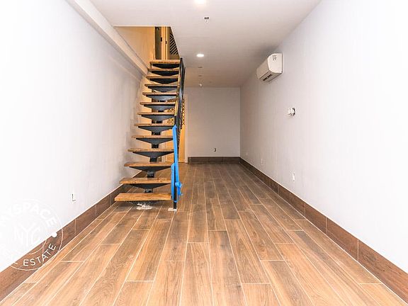 5th image of 1337 Gates Ave #1B