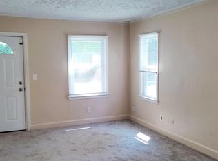 21807 Waldron St, Farmington Hills, MI 48336