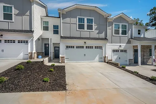 69 Galley Ln Photo 1