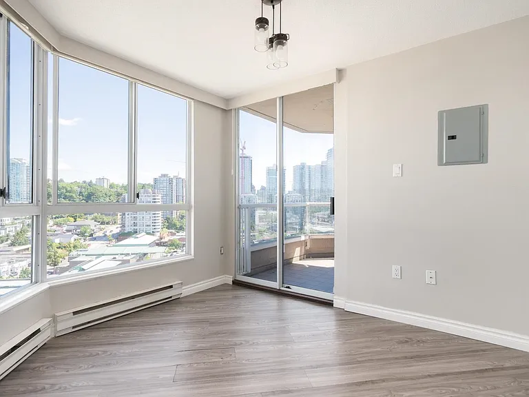 1235 Quayside Dr #1704 — Photo 12